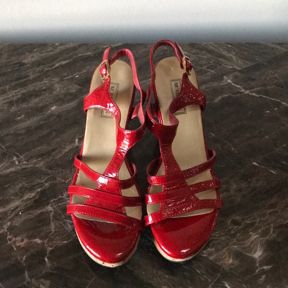 Red Wedge Heels Size 7.5, but fit like a 6.5